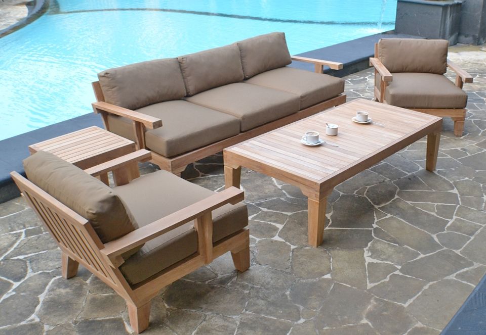Deep Seating