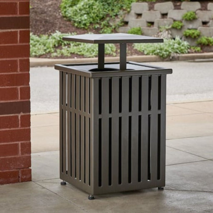 Streetside 40 Gallon Receptacle, Bonnet Top